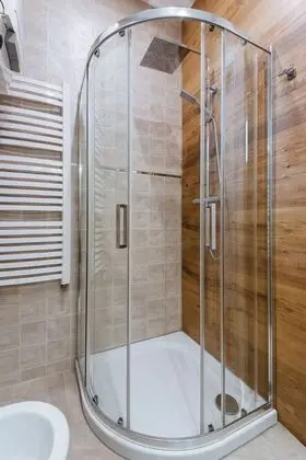 Luxury Apart Daire, 2 Yatak Odası, Balkon (Bosacka 14)