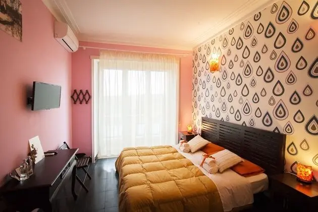 Deluxe Tek Büyük veya İki Ayrı Yataklı Oda, Balkon, Şehir Manzaralı