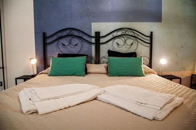 Superior Üç Kişilik Oda, Balkon, Şehir Manzaralı