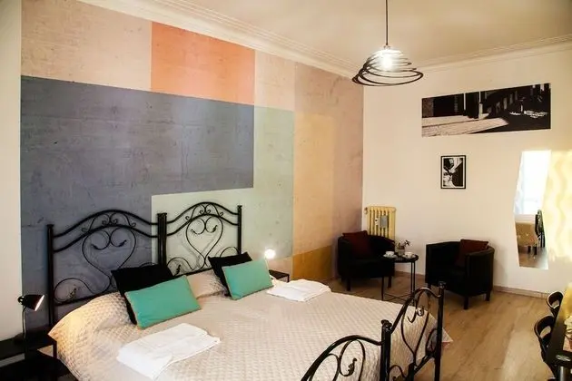 Superior Üç Kişilik Oda, Balkon, Şehir Manzaralı