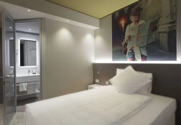 Economy Tek Büyük Yataklı Oda