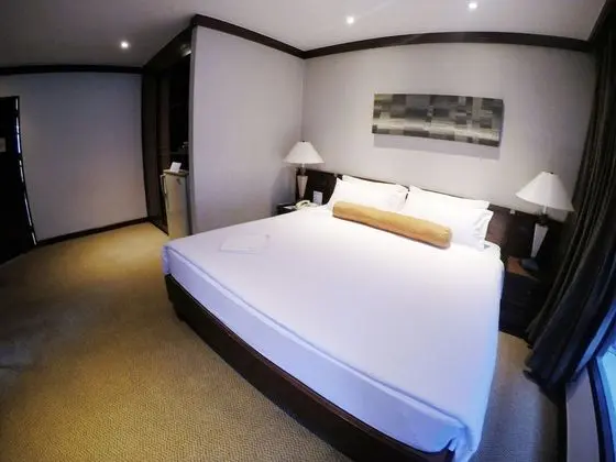 Standard Corner Room, City View