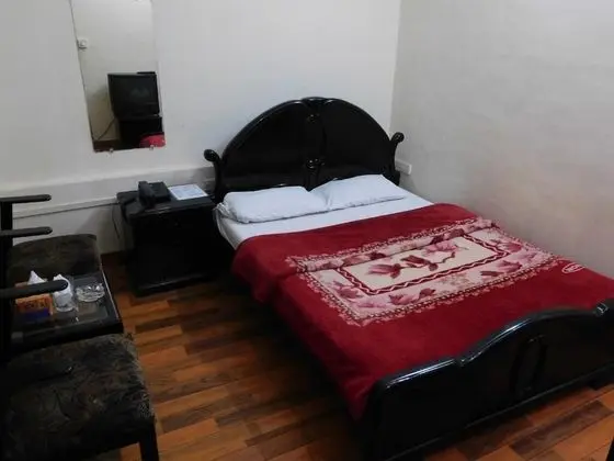 Standard Tek Büyük veya İki Ayrı Yataklı Oda