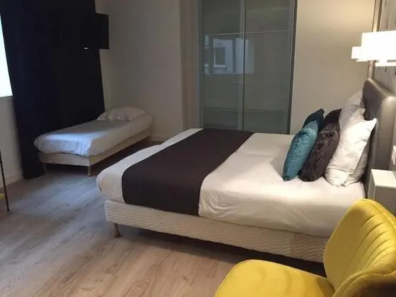Stüdyo (Triple)