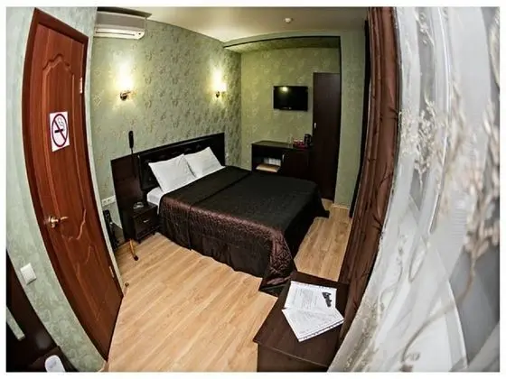 Standard Tek Büyük Yataklı Oda
