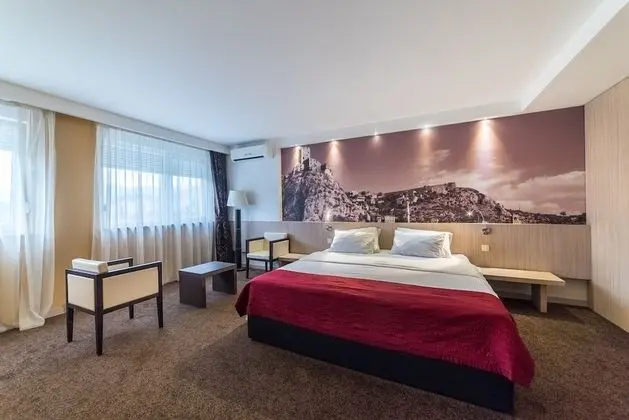 Deluxe Süit, 1 En Büyük (King) Boy Yatak, Engellilere Uygun, Sigara İçilmez