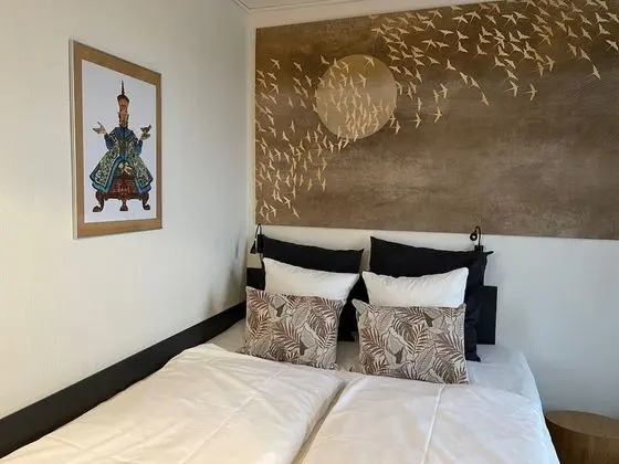 Junior Tek Büyük Yataklı Oda, 1 Tek Kişilik XL Yatak (Bed 140 cm)