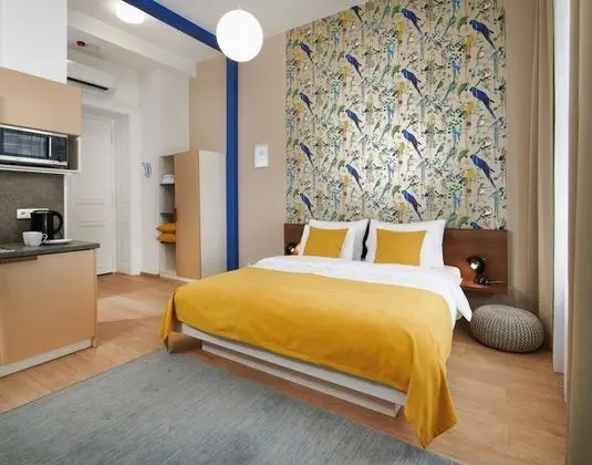 Deluxe Stüdyo, Sigara İçilmez