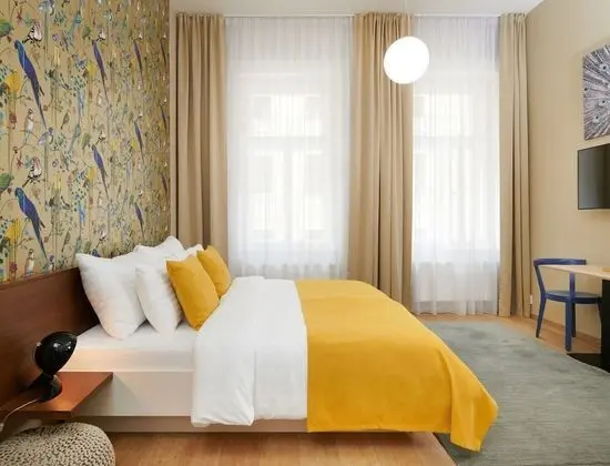 Deluxe Stüdyo, Sigara İçilmez