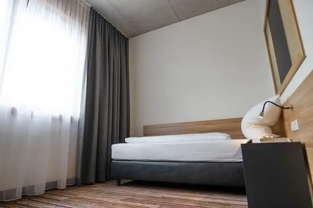 Business Tek Kişilik Oda