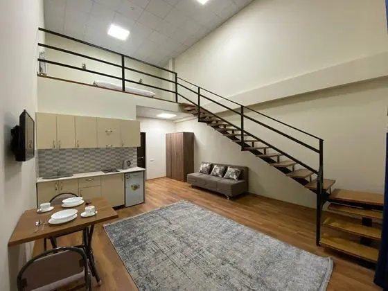 Family Çatı Katı Süiti (Penthouse)