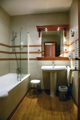 Superior Tek Büyük Yataklı Oda