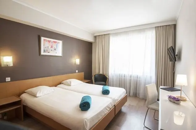 Standard Tek Büyük veya İki Ayrı Yataklı Oda