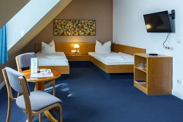 İki Ayrı Yataklı Oda, 2 Tek Kişilik Yatak