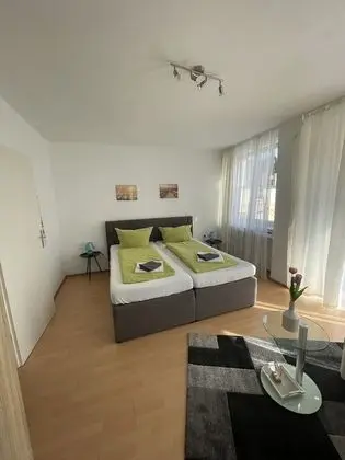 Tek Büyük veya İki Ayrı Yataklı Oda