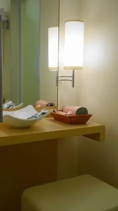 Superior İki Ayrı Yataklı Oda, Sigara İçilmez, Şehir Manzaralı (with 2 Single Beds)