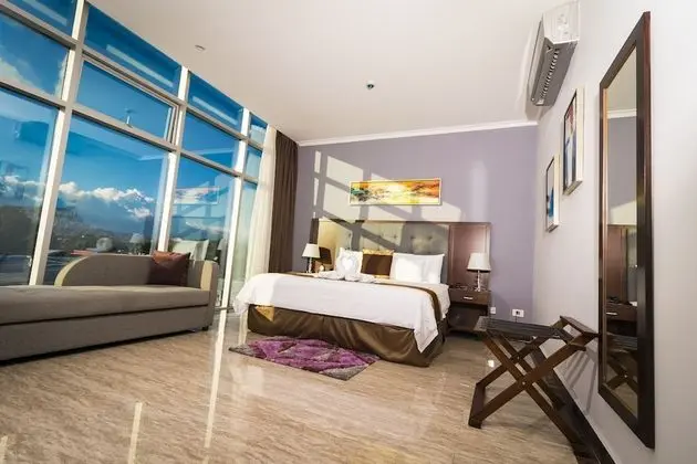 Deluxe Oda, 1 En Büyük (King) Boy Yatak, Sigara İçilmez, Dağ Manzaralı