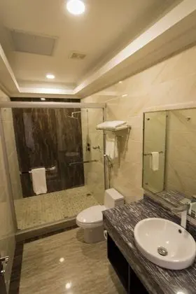 Deluxe Oda, 1 En Büyük (King) Boy Yatak, Sigara İçilmez, Dağ Manzaralı