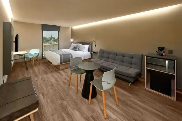 Süit, 1 En Büyük (King) Boy Yatak ve Çekyat