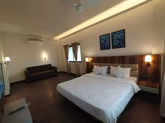 Deluxe Tek Büyük Yataklı Oda