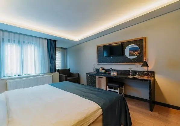 Deniz Manzaralı Standart Oda