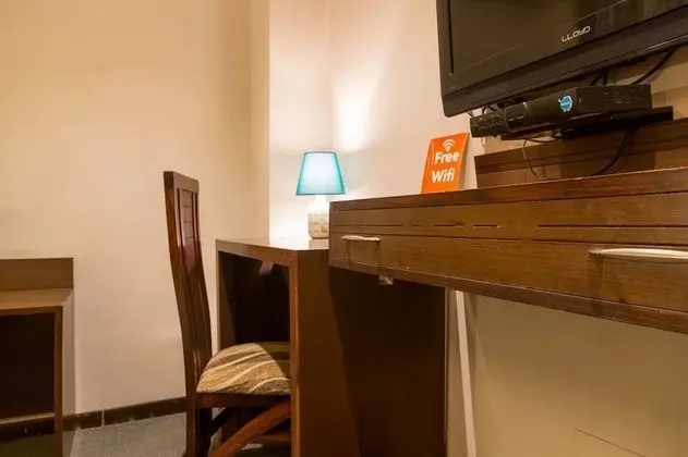 Grand Tek Büyük Yataklı Oda, 1 Büyük (Queen) Boy Yatak, Sigara İçilebilir, Şehir Manzaralı