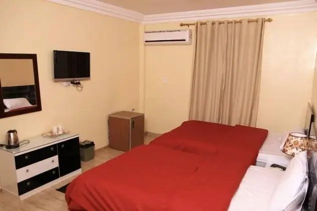 Deluxe Tek Büyük Yataklı Oda