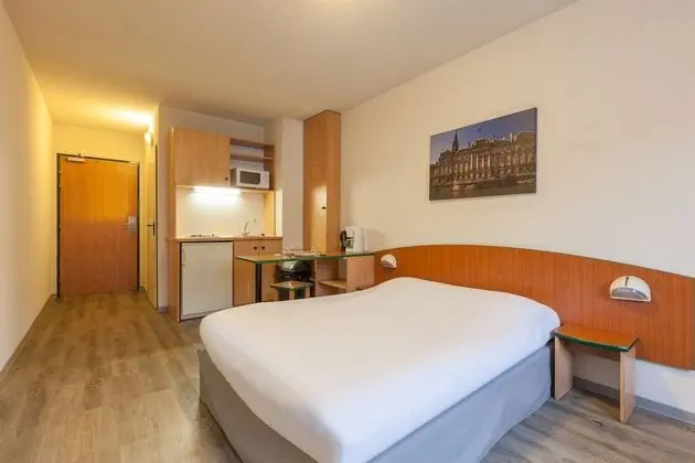 Stüdyo, 1 Çift Kişilik Yatak