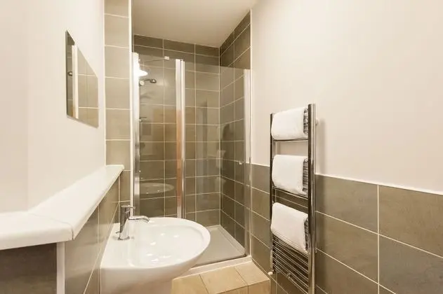 Comfort Dört Kişilik Oda (26 Dublin Street Lane South)