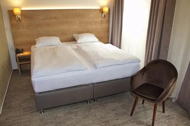 1 Çift Kişilik Veya 2 Tek Kişilik Yatak Standard