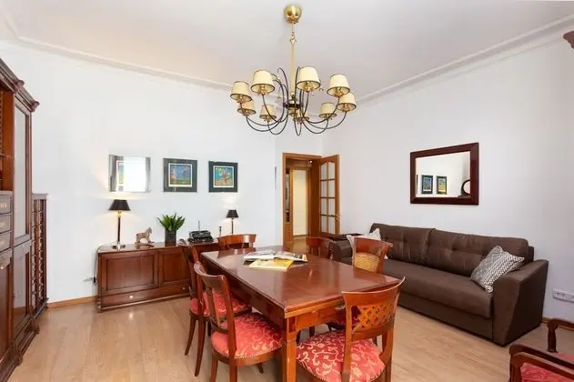 Apart Daire, 2 Yatak Odası, Zemin Kat