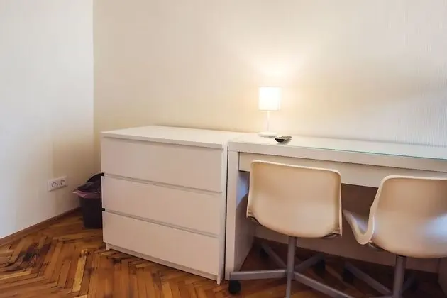 Economy İki Ayrı Yataklı Oda, Ortak Banyo
