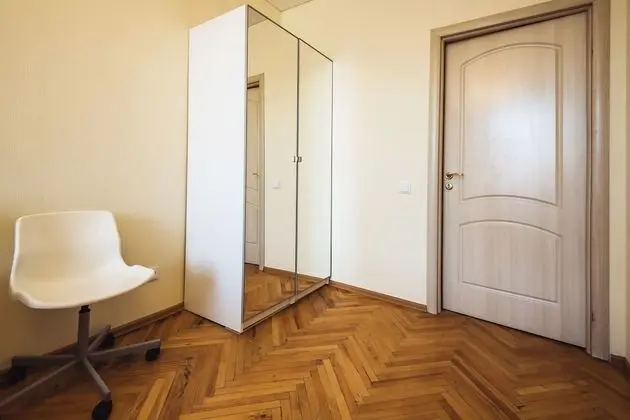Economy Tek Büyük Yataklı Oda, Ortak Banyo