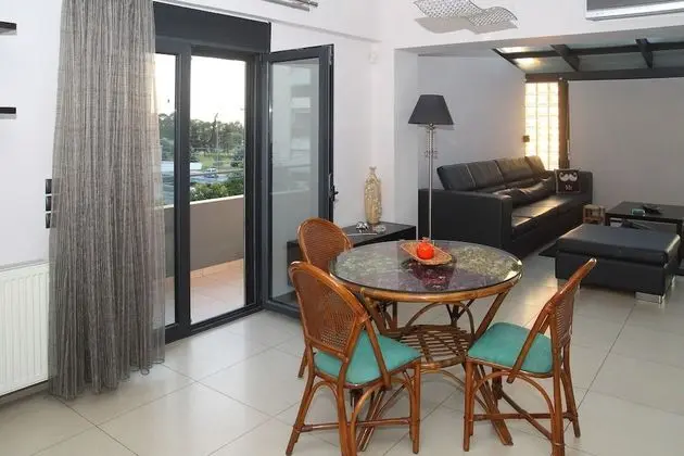 Apart Daire, 3 Yatak Odası (Two Floors)
