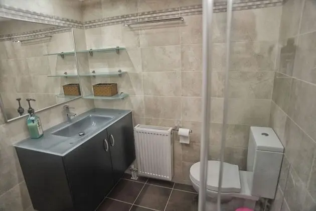 Apart Daire, 3 Yatak Odası (Two Floors)