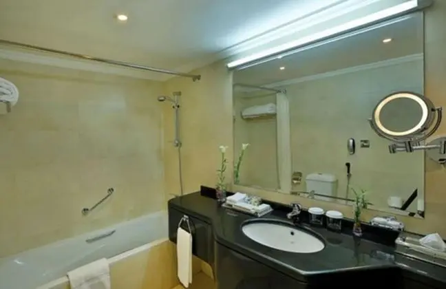 Deluxe Tek Büyük Yataklı Oda, 1 Çift Kişilik Yatak