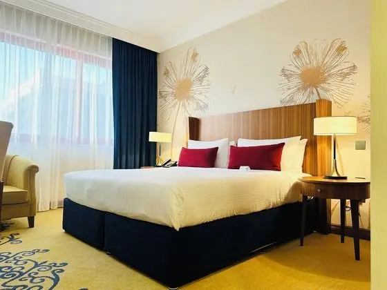 Deluxe Family Suite