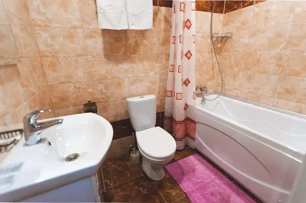 Basic İki Ayrı Yataklı Oda