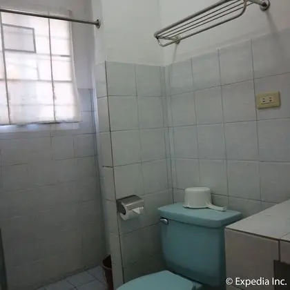 Oda, Balkon, Göl Kenarı