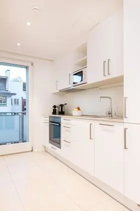 Stüdyo, Balkon