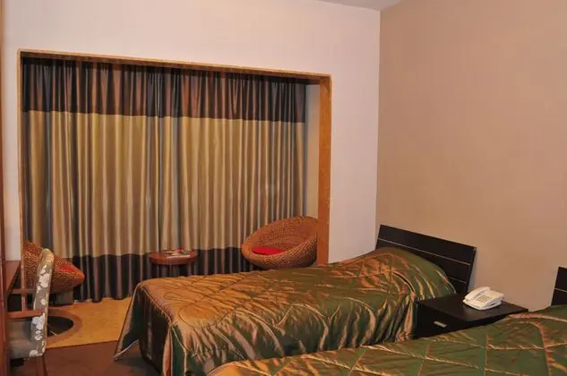 1 Çift Kişilik Veya 2 Tek Kişilik Yatak Deluxe