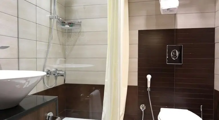 1 Çift Kişilik Veya 2 Tek Kişilik Yatak Deluxe