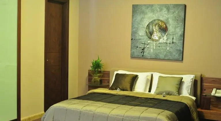 1 Çift Kişilik Veya 2 Tek Kişilik Yatak Deluxe