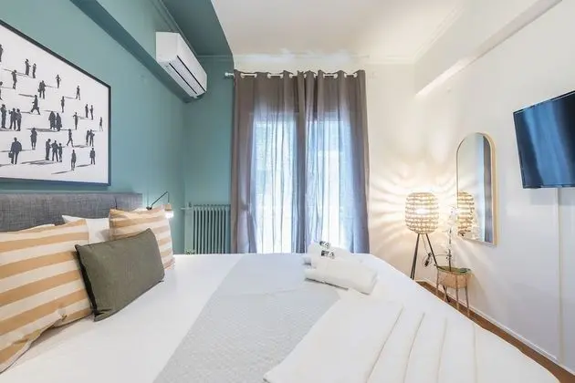 City Tek Büyük Yataklı Oda