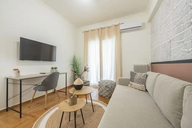 City Tek Büyük Yataklı Oda