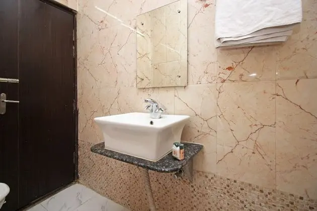 Standard Tek Büyük veya İki Ayrı Yataklı Oda, 1 Çift Kişilik Yatak, Özel Banyo