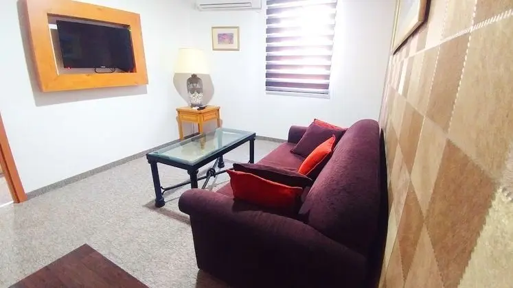 Family Oda, Şehir Manzaralı