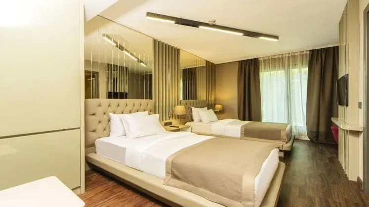Standart Oda, Şehir Manzaralı