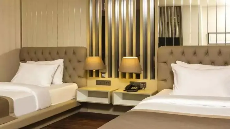 Standart Oda, Şehir Manzaralı