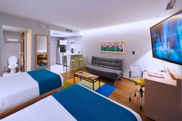 Süit, 2 Çift Kişilik Yatak